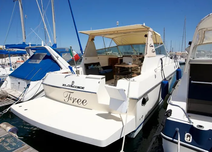 Piper\'S Boat